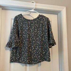 LC Lauren Conrad Dark Gray with  Floral Ruffle Sleeve Blouse
